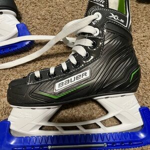 Bauer kids ice skates